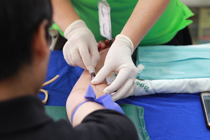 blood-donation-and-permanent-makeup