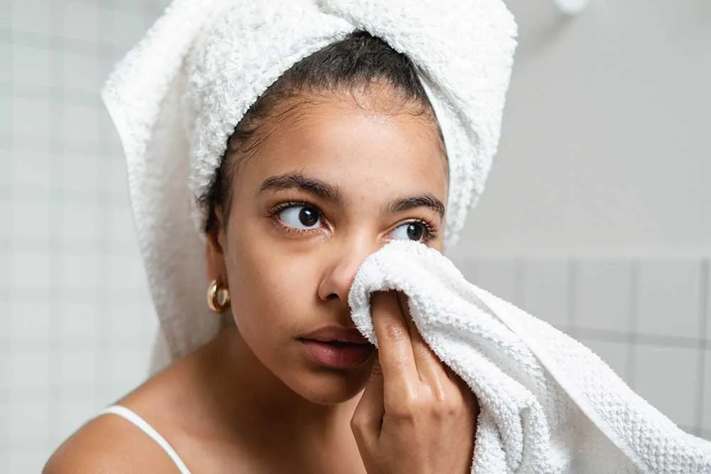 When Can I Wash My Eyebrows After Microblading Day by Day?