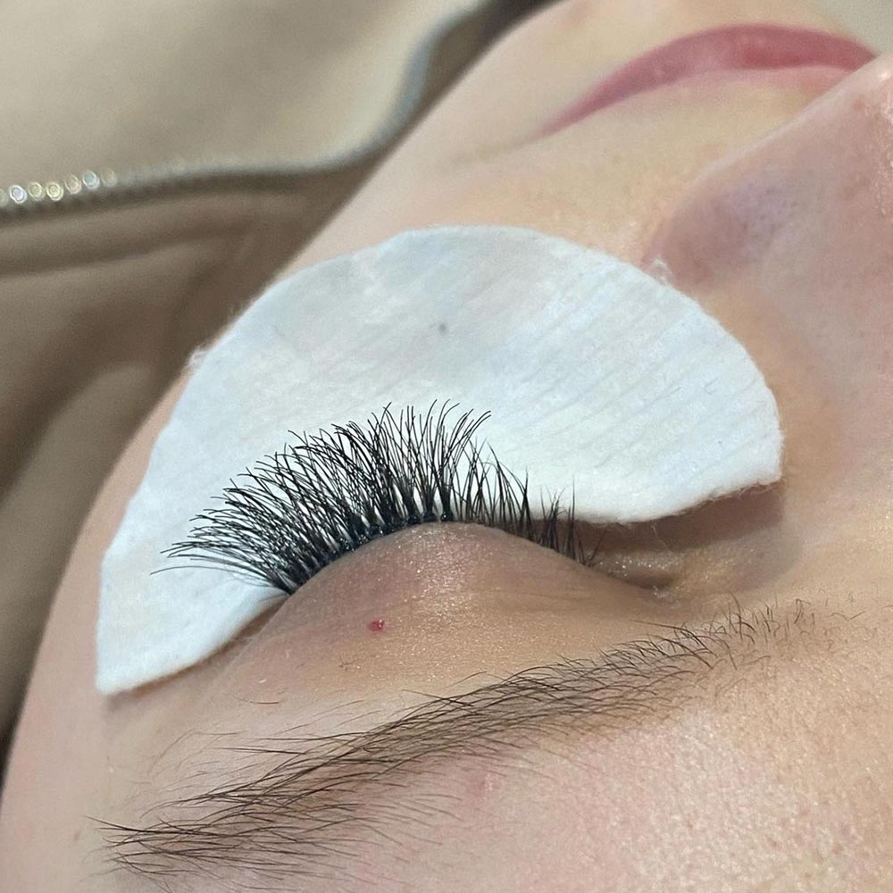 what to do when eyelash extensions hurt and wrong lash extensions are applied